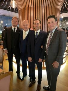 Miguel serio sucar con sus hermanos, eduardo y carlos emilio en 2026